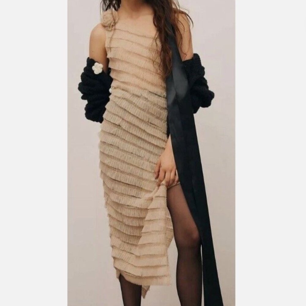 NWT Kimchi Blue | Urban Outfitters Tan "Rita" One-Shoulder Midi Dress | Medium